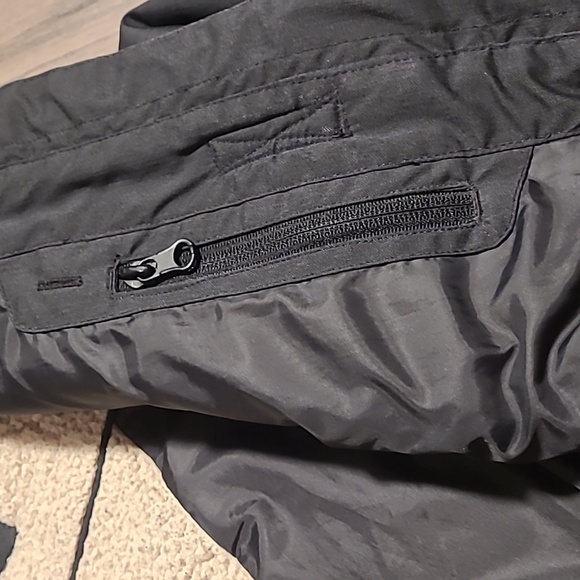 Ripzone girls Winter jacket - Picture 6 of 9